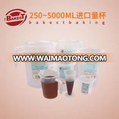 Multi-size PP Plastic White Translucent Measuring Cup with Scale From 250cc to 5000cc